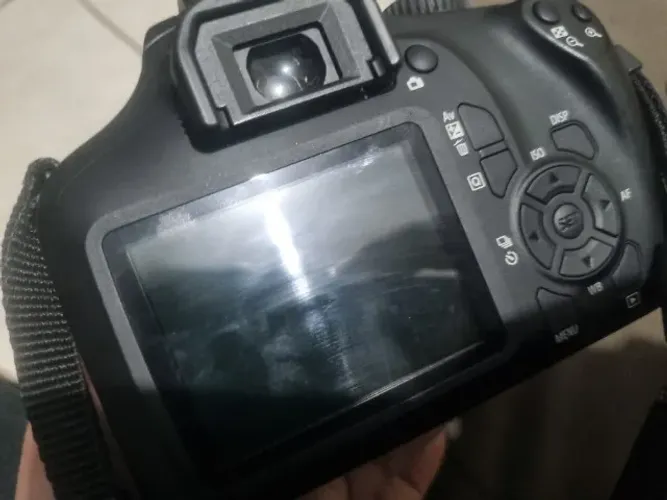 Máquina fotográfica T100