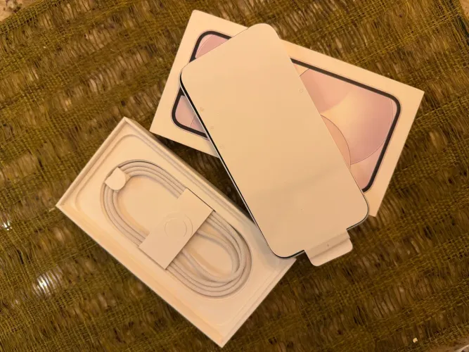 iPhone 17e