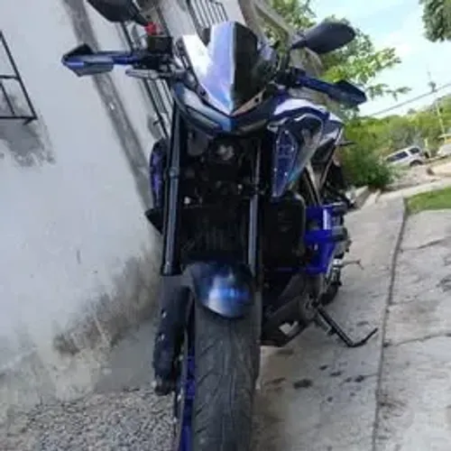 YAMAHA MT-03