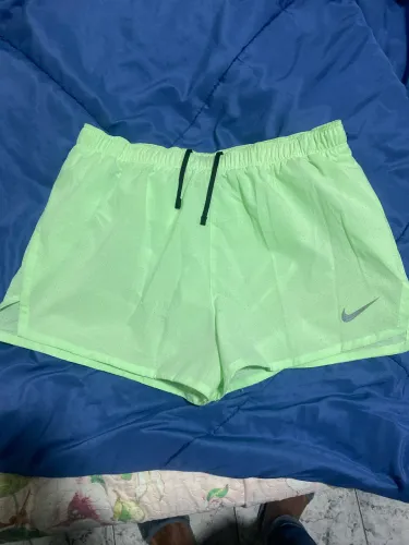 Short Nike corrida 