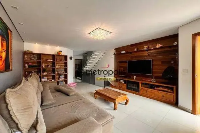 Sobrado com 3 dormitórios à venda, 212 m² por R$ 1.200.000,00 - Parque das Nações - Santo 