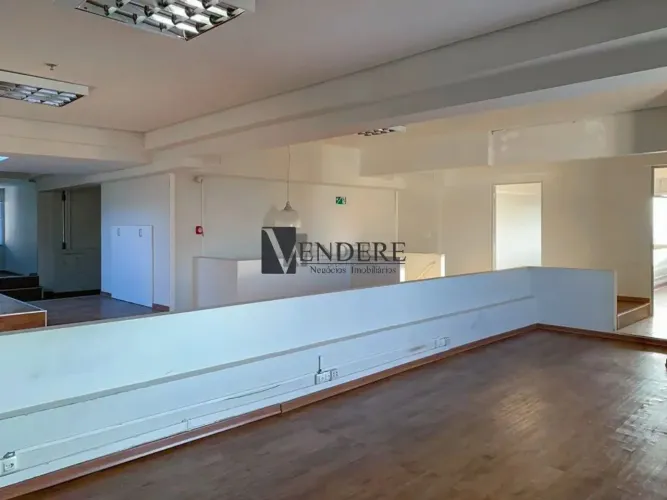 Andar comercial no bairro Estoril
