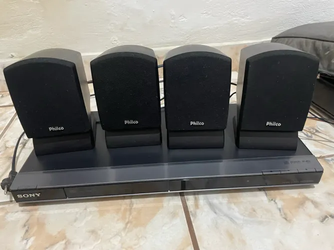 DVD Home Theater Sony + 5 Caixas Philco