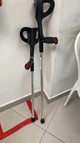 Aluguel de muletas na diária