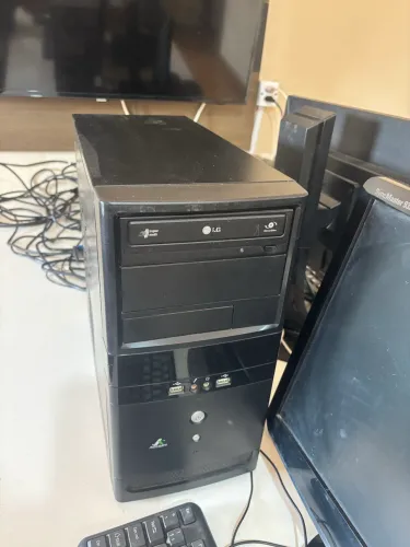 CPU Intel Pentium G3260 | 4 GB RAM | SSD 480 GB | Windows 11 Pro