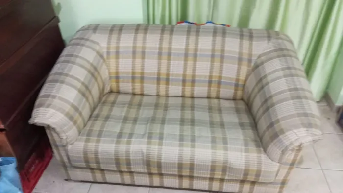 Sofá dois lugares