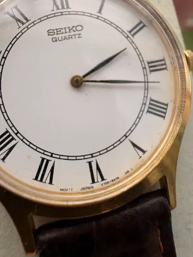 SEIKO v700 estado de novo