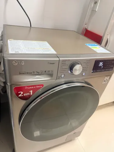 Lava e Seca LG Vivace Smart 11kg / 7kg na cor Aço Escovado (Inox Look).