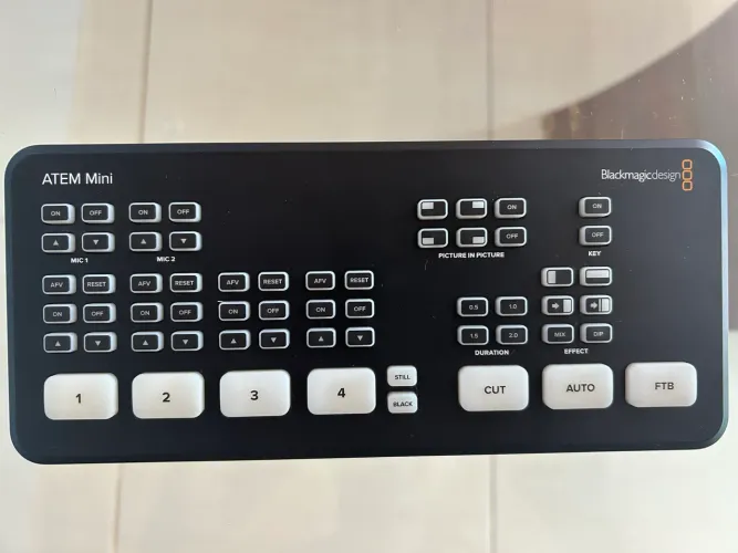 Atem mini (ótimo estado)