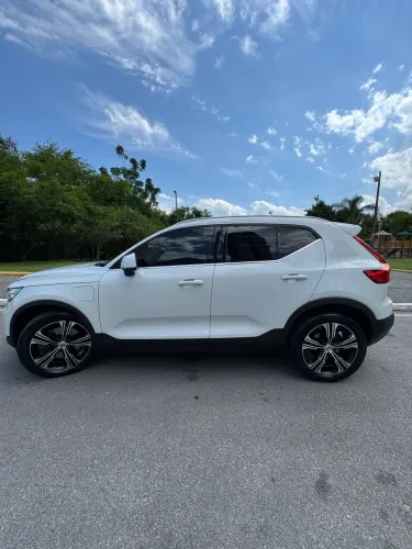 Volvo XC40 XC 40 T-5 Híbrido Inscription 1.5 FWD 2022