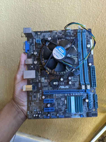 Placa mãe 1155 Asus com processador i3 3220