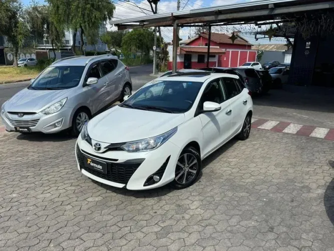 Toyota Yaris XLS Connect 1.5 Flex 16V 5P AUT 2019