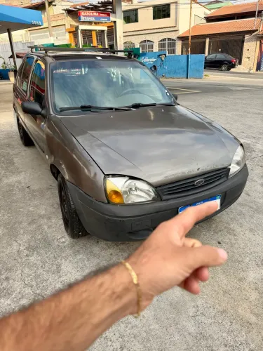 Ford Fiesta GL 1.0 5P 2001