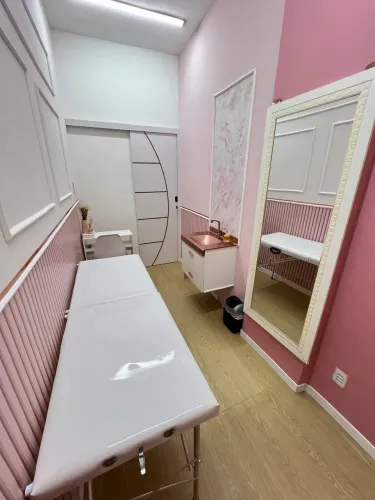 Sala de estética / alugo sala em clínica de estética na Barra/aluguel sala comercial 