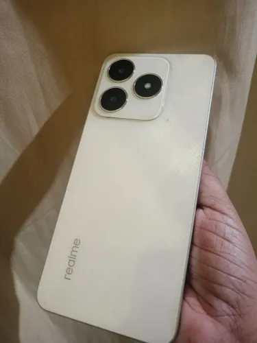 Celular realme C61