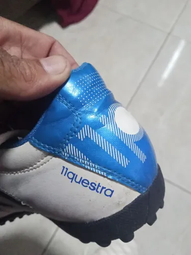 Chuteira society Adidas 39