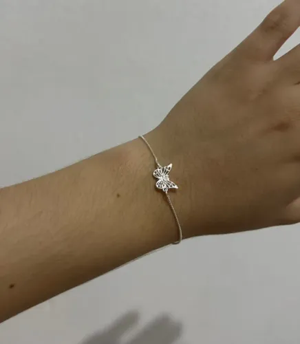 Pulseira Veneziana com Borboleta Vazada em Prata