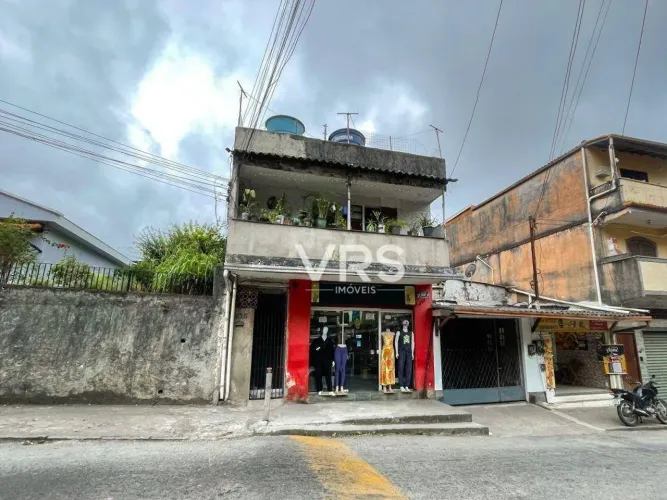 Casa com 5 dormitórios à venda, 140 m² por R$ 600.000,00 - São Pedro - Teresópolis/RJ