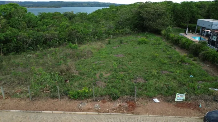 Corumba iv. Lote de fundo para o lago corumba 4