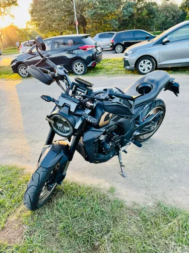 Zontes GK 350 2025/2026 | 4.500 km | Quitada | Na Garantia | ABS | Keyless