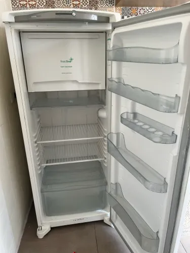 Geladeira consul