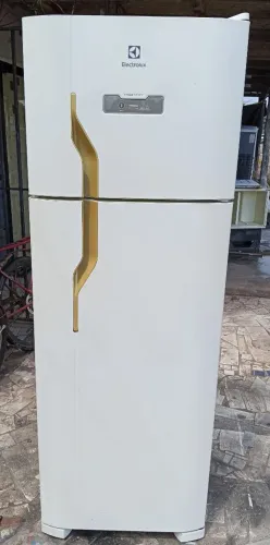 Geladeira Electrolux Frost Free 