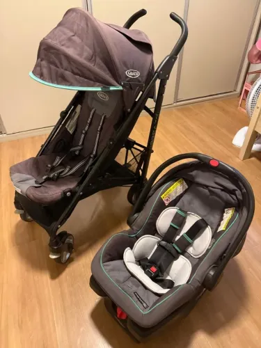 Bebê Conforto + Carrinho de Bebê 