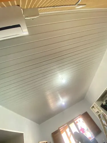 Forro PVC Instalado e luminárias 