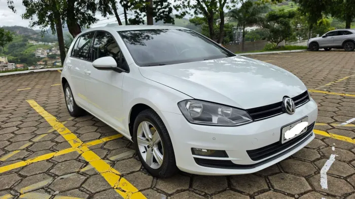 Volkswagen Golf Comfortline 1.4 TSI 140cv Mec. 2014