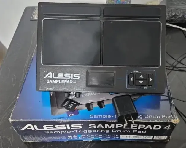 Drum Pad - Alesis Sample Pad 4