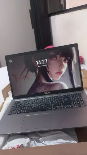 Vendo NOTEBOOK ASUS NOVO
