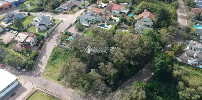 Terreno no centro de Sapiranga