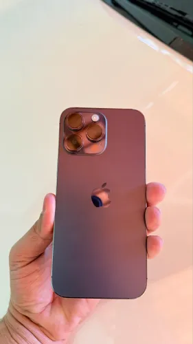 ? iPhone 14 Pro Max 128 GB Roxo (Deep Purple) - R$ 3.200 Vendo iPhone 14 Pro Max 128 GB,