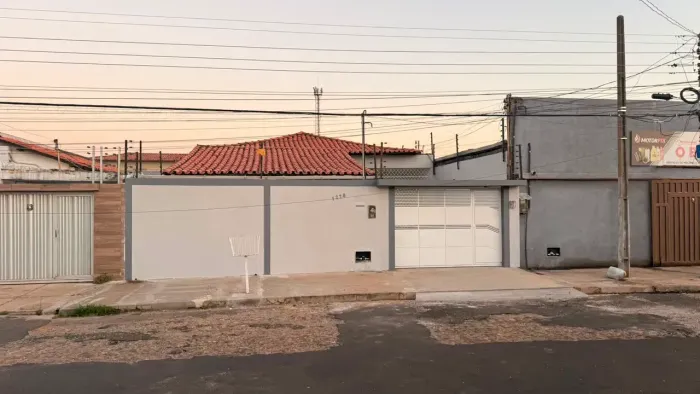 Imóvel para aluguel possui 100 m2 3 quartos em Vermelha - Teresina - PI