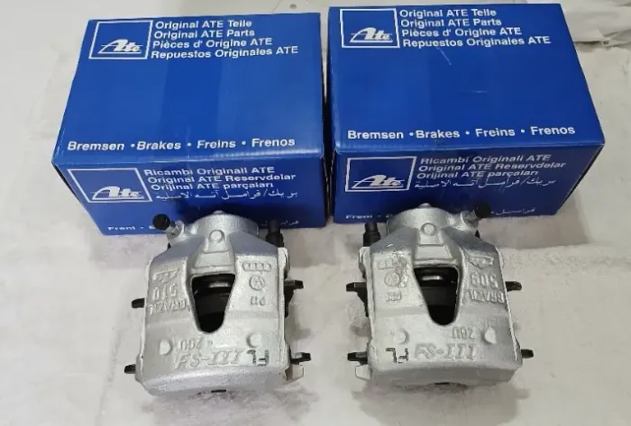 Par de Pinças de freio com pastilhas Original VW - Fox/Polo/Golf - NOVO