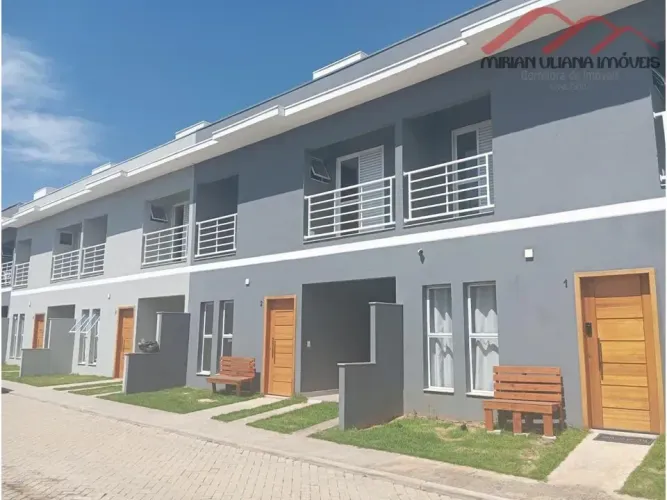 Casa em Condomínio para Venda em Jundiaí, Poste, 3 dormitórios, 1 suíte, 2 banheiros, 1 va