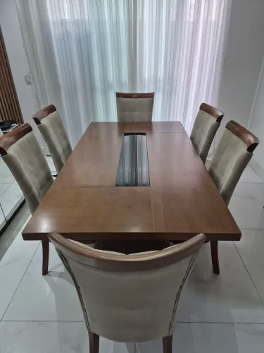 Jogo de cadeiras para jantar