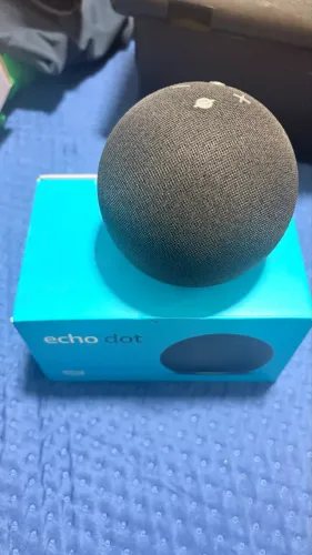 Amazon Echo Dot Echo Dot 4th Gen com assistente virtual Alexa