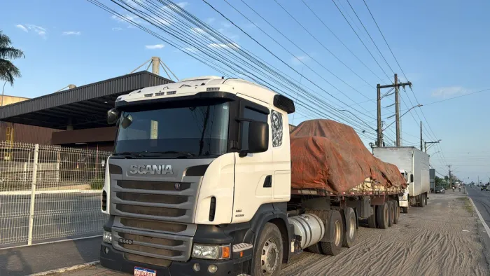 Scania R440