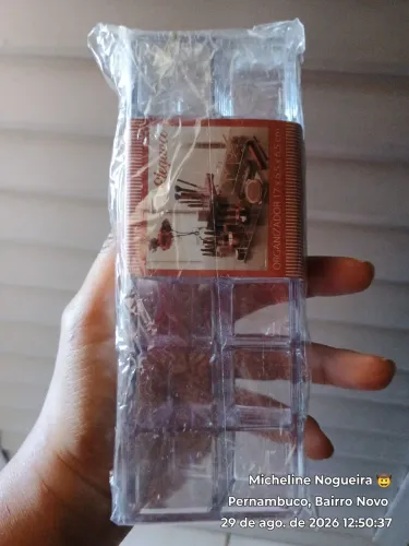 ORGANIZADOR PARA COSMÉTICOS COM DIVISÓRIAS EM ACRÍLICO. 17x6,5x6,5cm (LACRADO!)