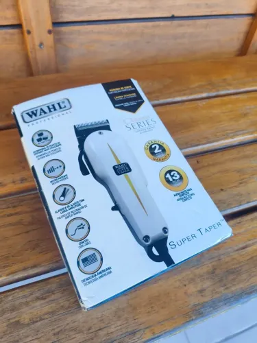 Máquina de corte Wahl super taper com fio