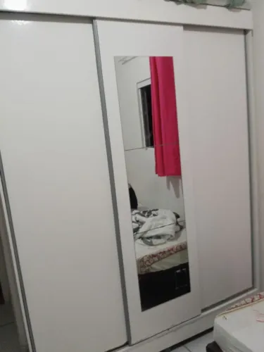 Guarda roupa de casal 