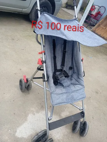 Carrinho de passeio.