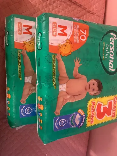 Lote de Fraldas Personal Baby M - Novas e Lacradas