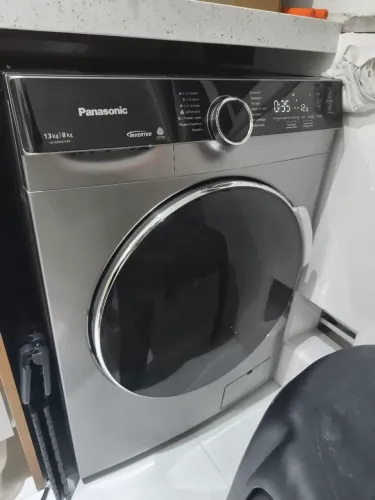 Máquina lava e seca Panasonic