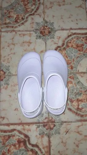 Vende-se Crocs