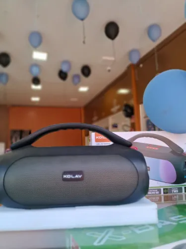 Caixa de Som Portátil Kolav S200 Bluetooth com Alça, LED e TWS