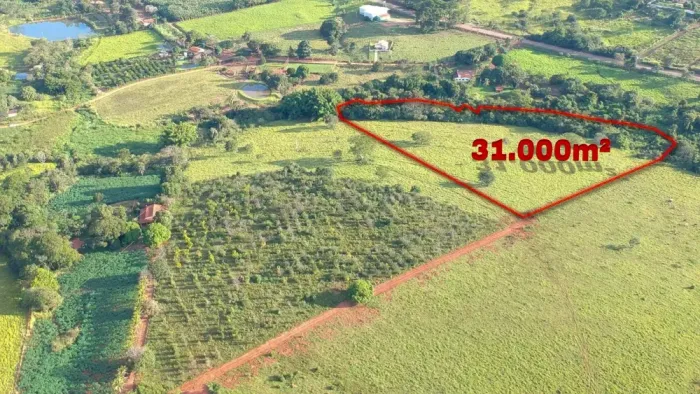 Chácara à venda com água e escritura na região Macaúba | Próximo a Nerópolis