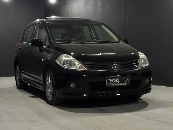 Nissan Tiida SL 1.8/1.8 Flex 16V Aut. 2013