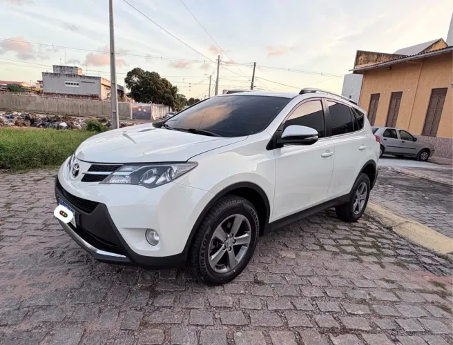 Toyota RAV4 2.0 4X4 16V Aut. 2014